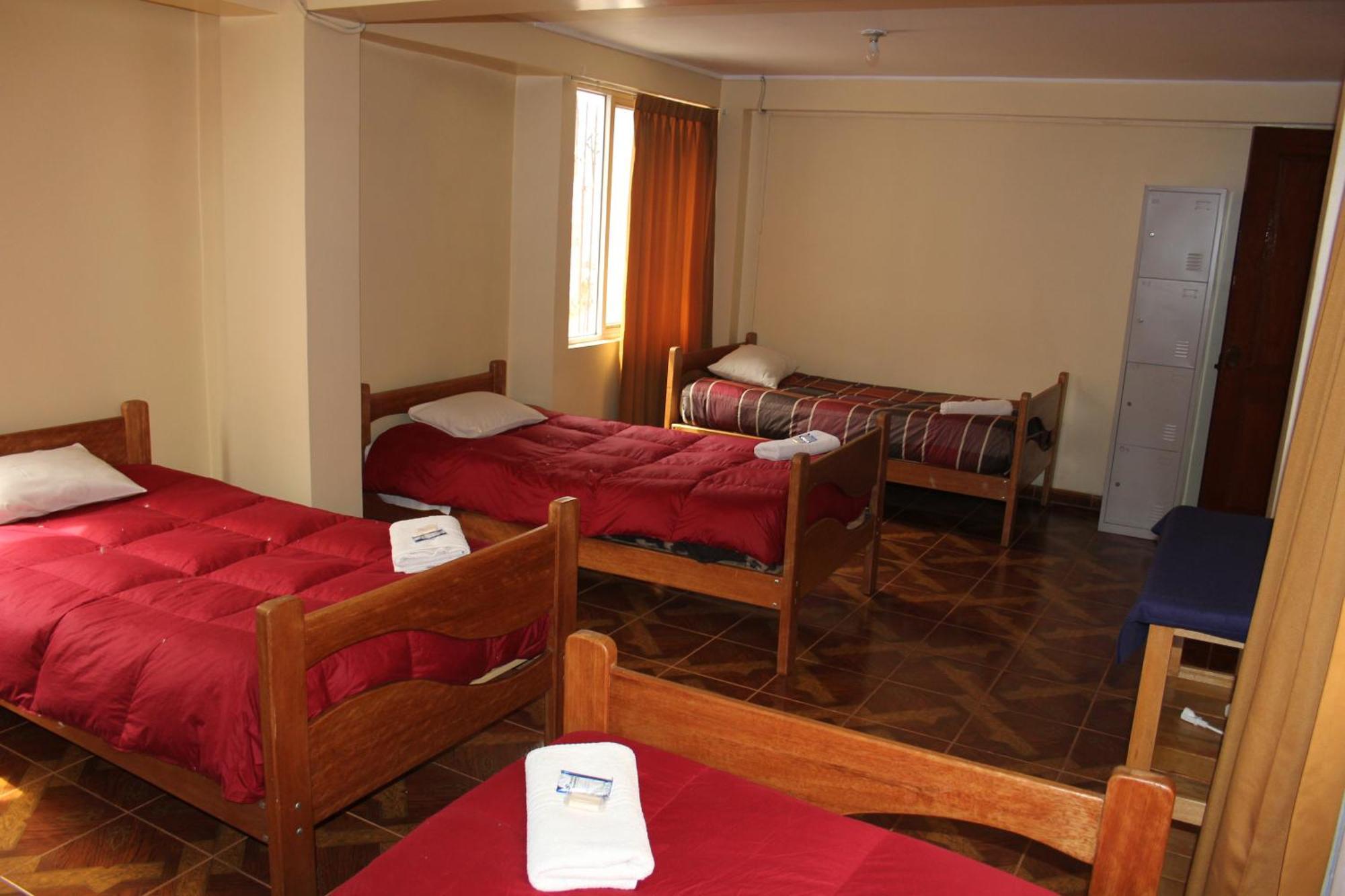 Cuscopackers Hostels ภายนอก รูปภาพ
