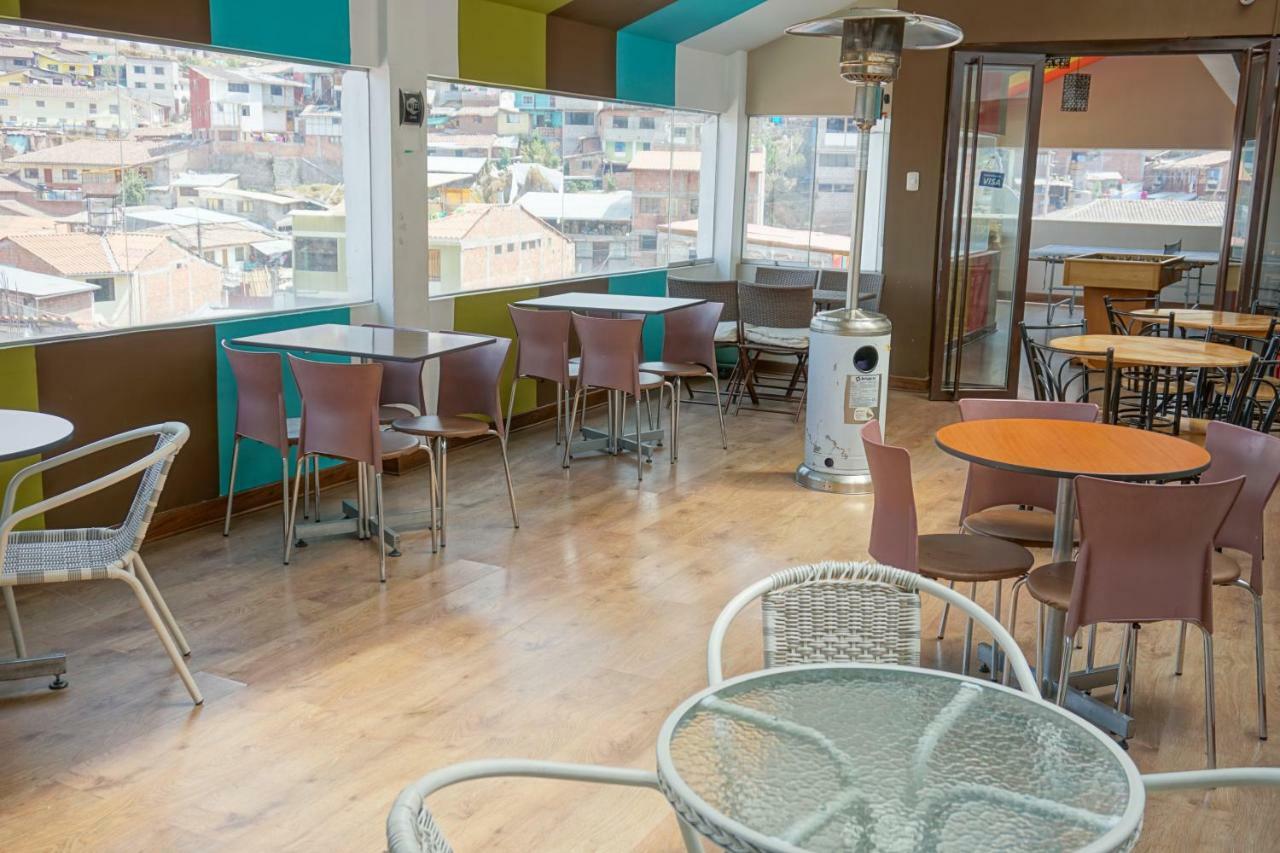Cuscopackers Hostels ภายนอก รูปภาพ